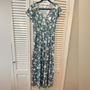 French Grey Nicki Knit Floral Maxi Dress Sz Medium Stitch Fix